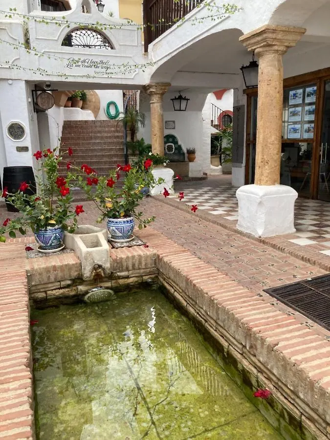 Modern Apartment In Benahavis Village Centre With Underground Parking 0*,  スペイン