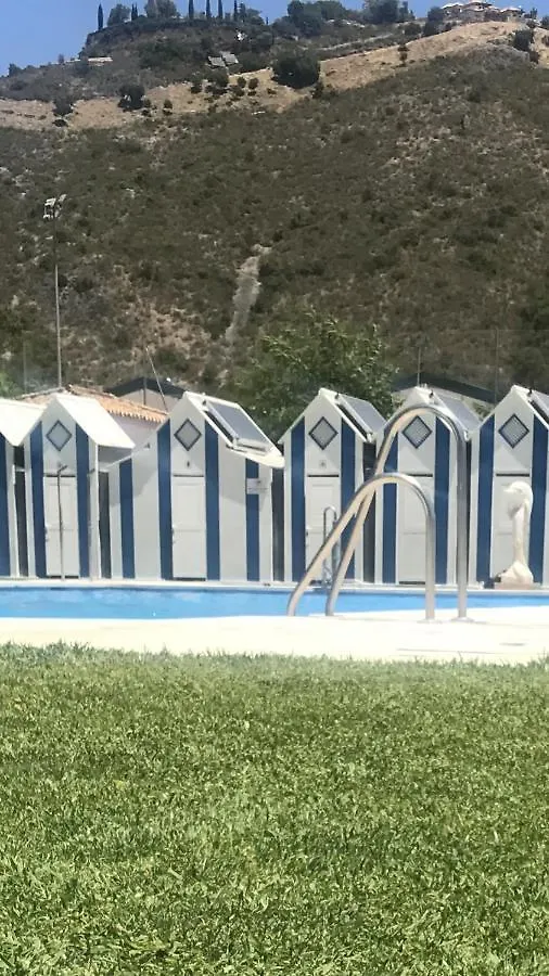 Modern Apartment In Benahavis Village Centre With Underground Parking スペイン